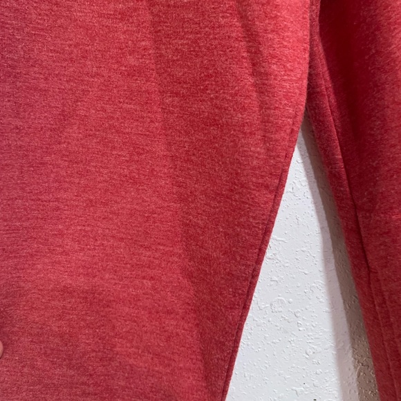 GUC Logo Lounge Size Medium Pink/Burnt Orange Shirt - Picture 8 of 9